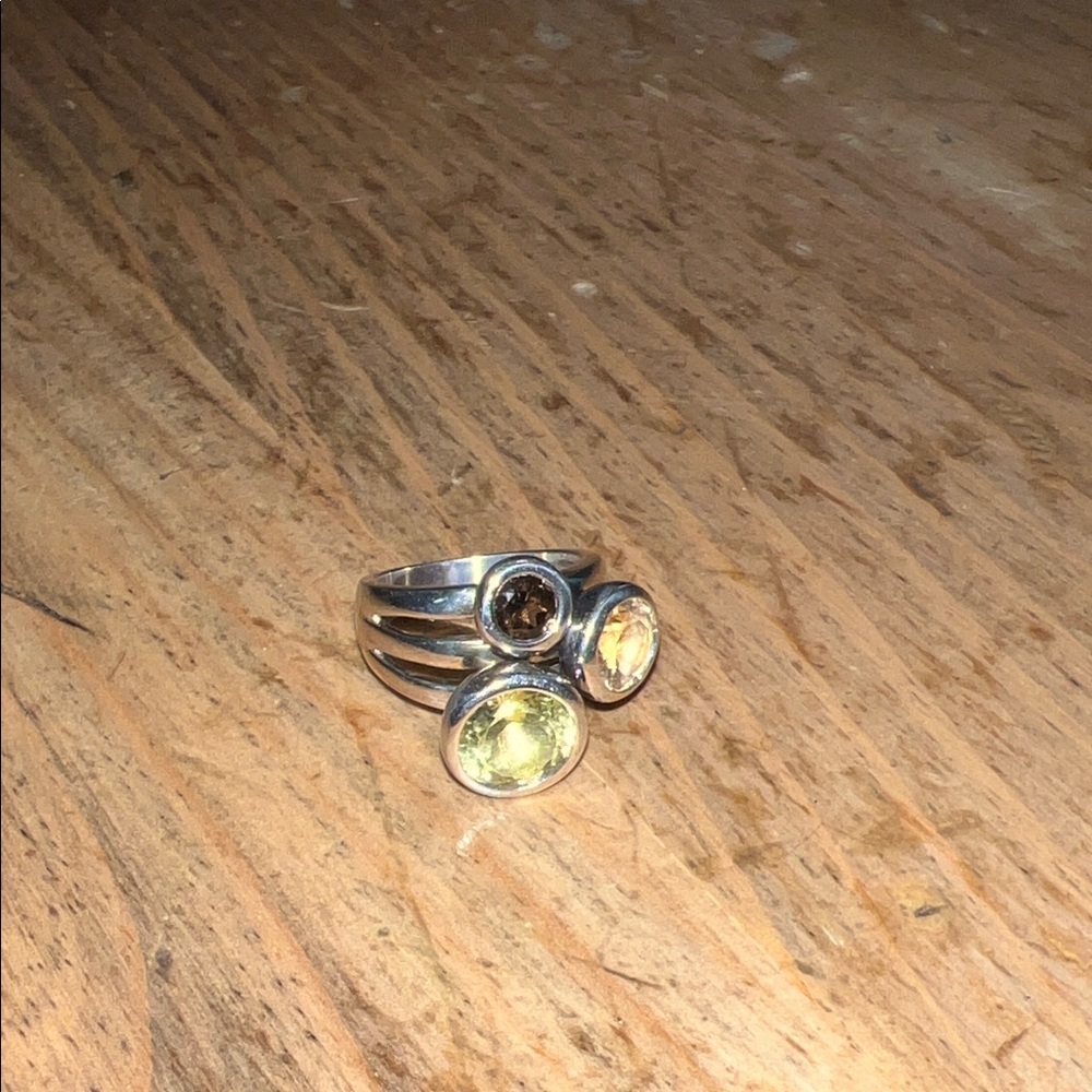 Chic Silver Multi-Stone Ring - image 3